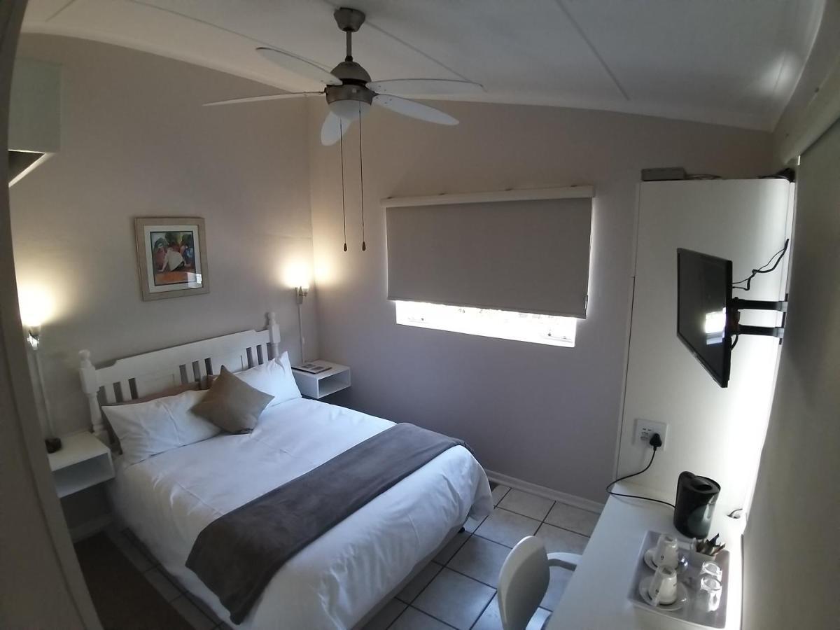 Chez Nous Bed And Breakfast & Self Catering Данди Экстерьер фото